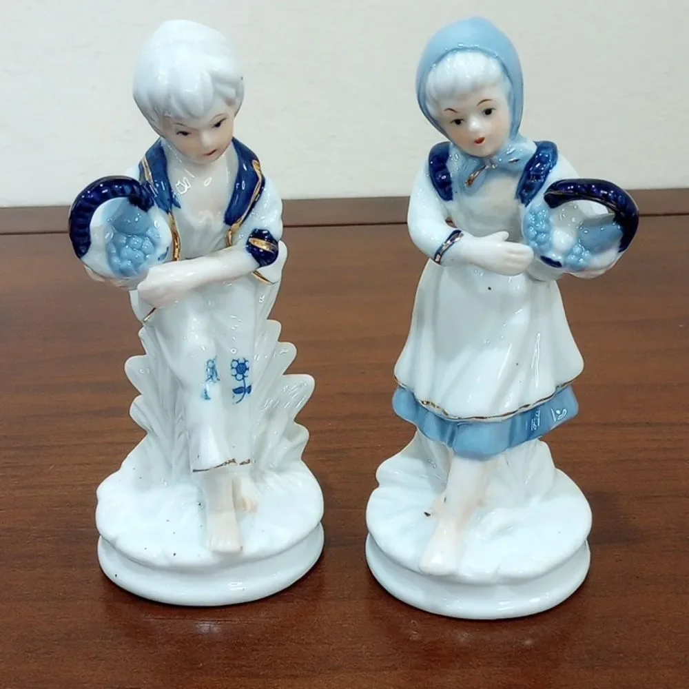 Blue And White Porcelain Figurines - Vintage!